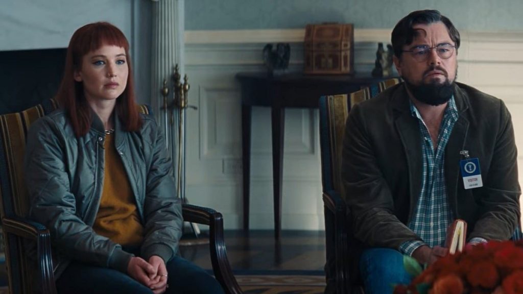 No Mires Arriba Trailer