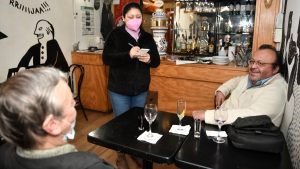 11 comunas retroceden en el plan Paso a Paso este sábado