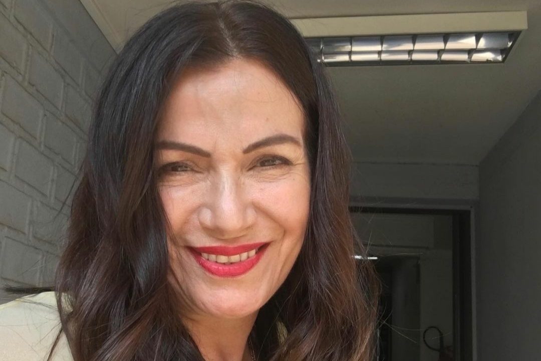 Solange Lackington comparte románticas postales con su pareja