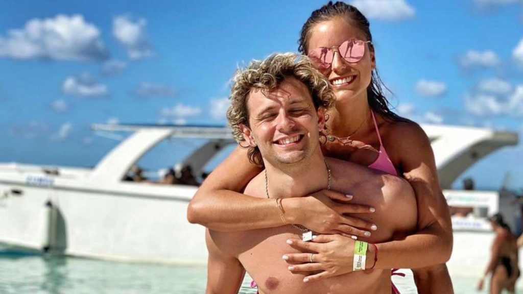 Joaquín Méndez Y Su Novia