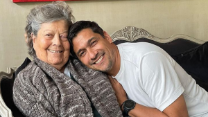 “Un día mal, otro un poquito mejor”: Rafael Araneda habla sobre el estado de salud de su madre