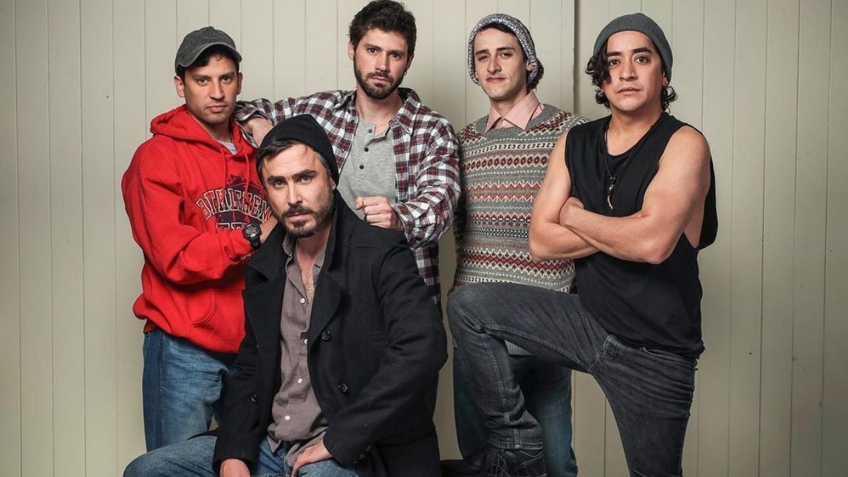 ¡Cuánto talento! El elenco de «Amar Profundo» se luce con su propia banda