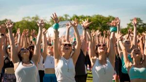 ¡Concurso FMDOS! Participa y gana entradas para Wanderlust 108, el festival de vida sana