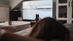 ¿Qué significa soñar con un televisor?