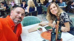 ¿A quién no le ha pasado? Neme y Diana Bolocco sufren chascarro en plena transmisión