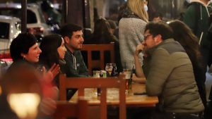 23 comunas avanzan de fase y 2 retroceden en el plan Paso a Paso nos cuidamos