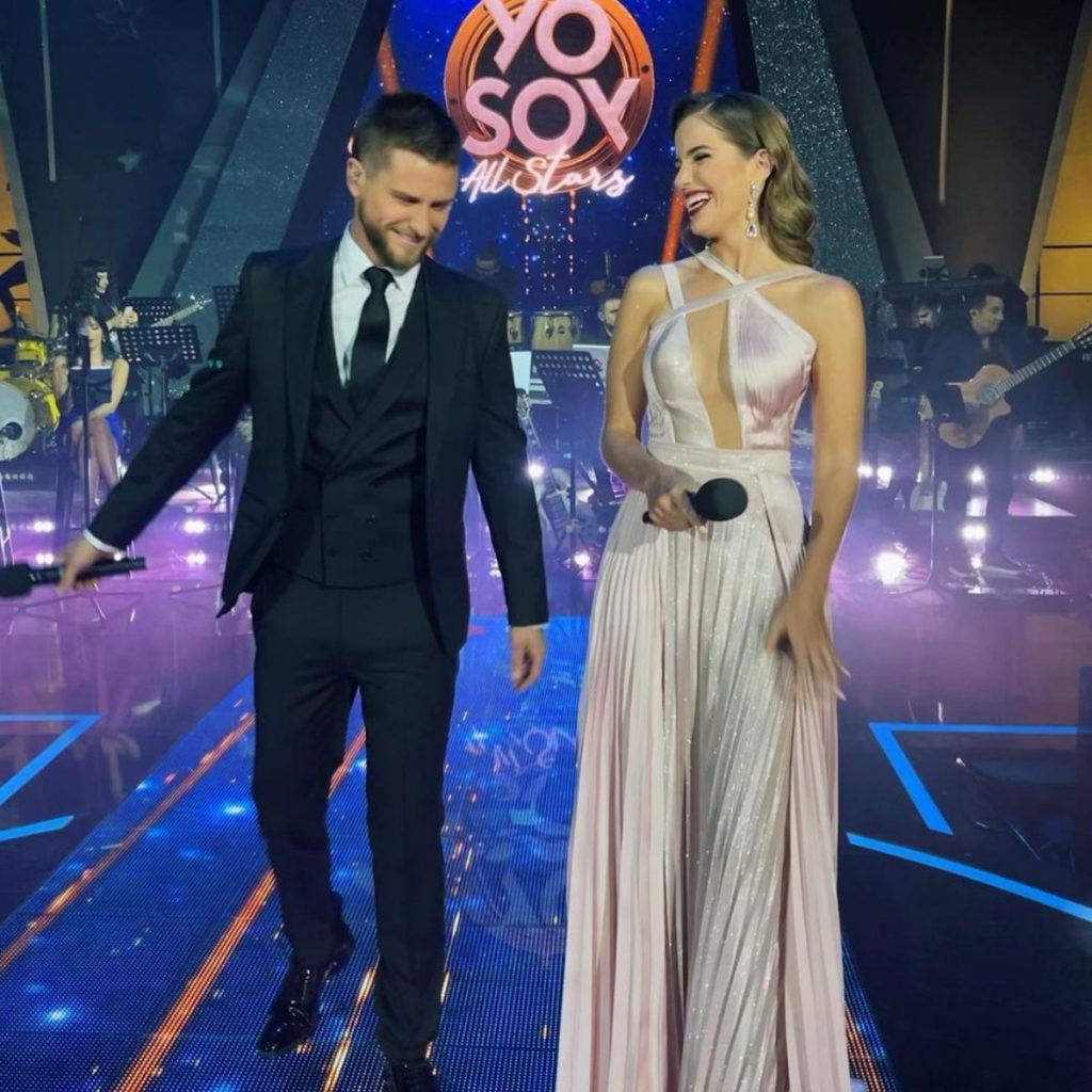 Quien Es La Mascara Julian (1)