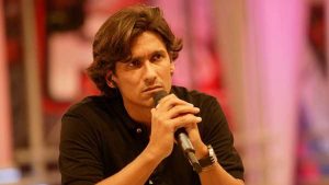 ¿Vuelve a TVN? Rafael Araneda sería el animador de la nueva versión de "Rojo"