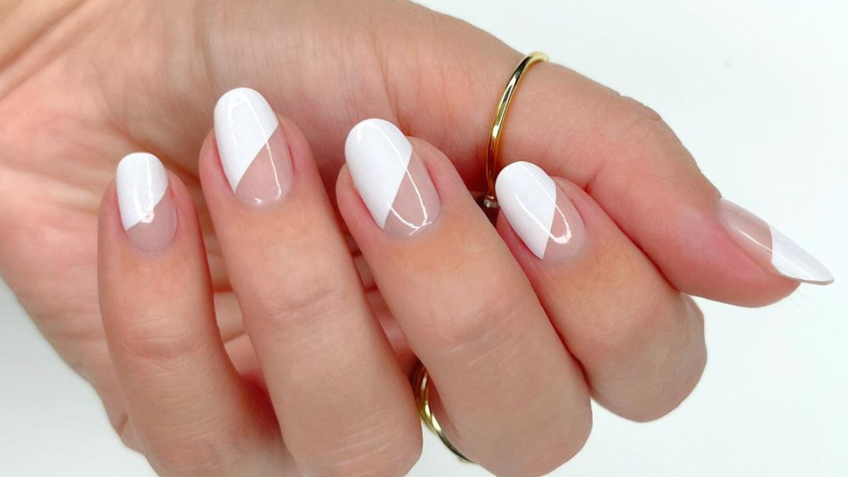 ¡Lo simple esta de moda! Manicura bicolor es tendencia este 2022