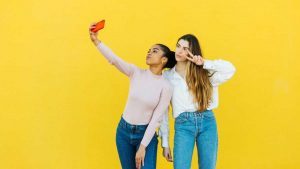 ¿Qué significa soñar con tu mejor amiga?