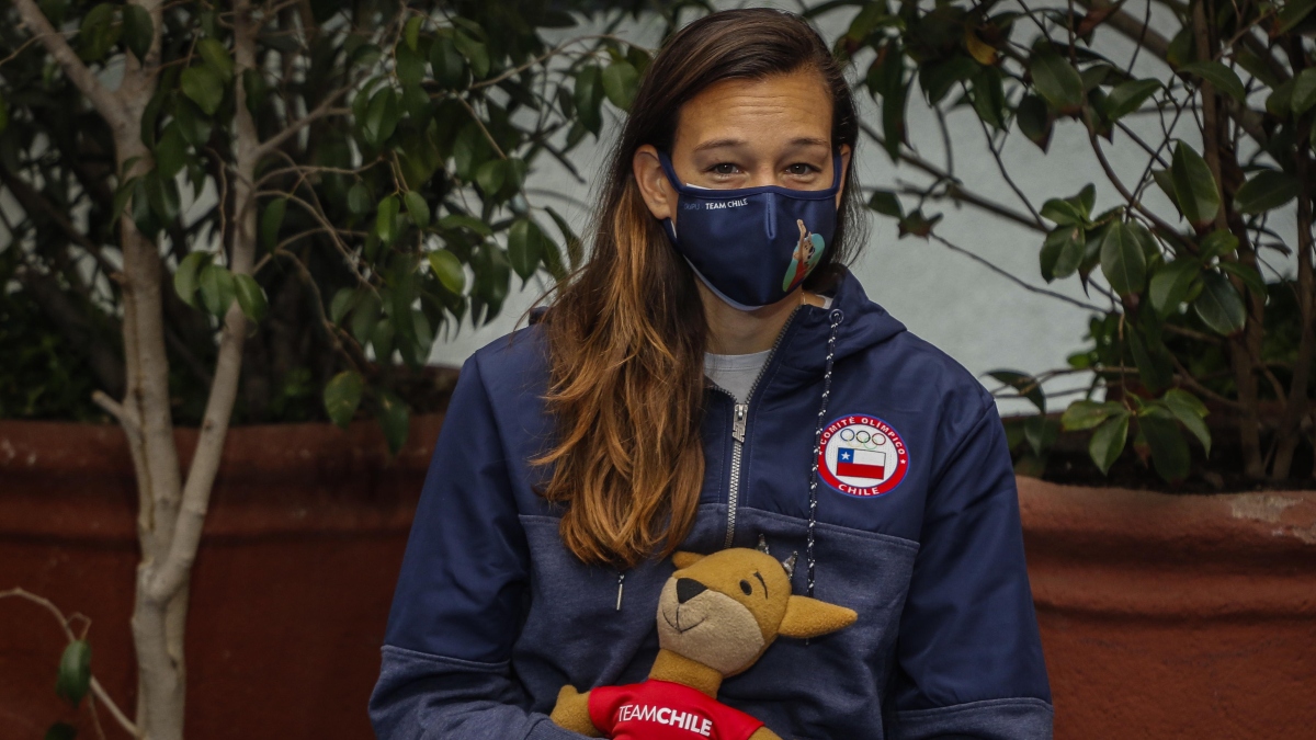 ¡Felicidades! Tiane Endler se coronó como la "Mejor arquera del año" en los premios "The Best"