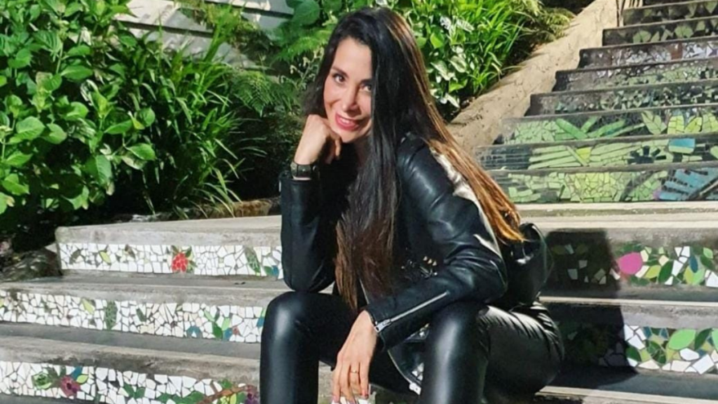 Yamna Lobos Embarazada