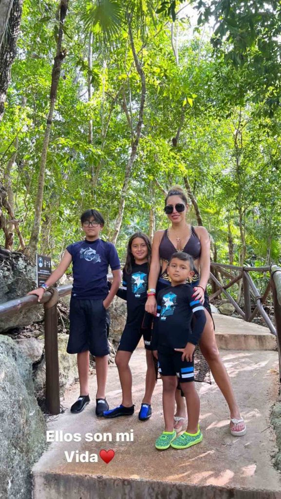 Marité Matus Y Sus Hijos