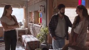 Nuevo capítulo de Amar Profundo generó varias teorías sobre la conexión entre Marina y Vanessa