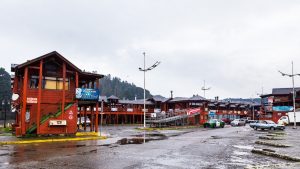 ¿No será mucho? Se viralizó cuenta de "picada" de Angelmó en Puerto Montt que superó los 100 mil pesos