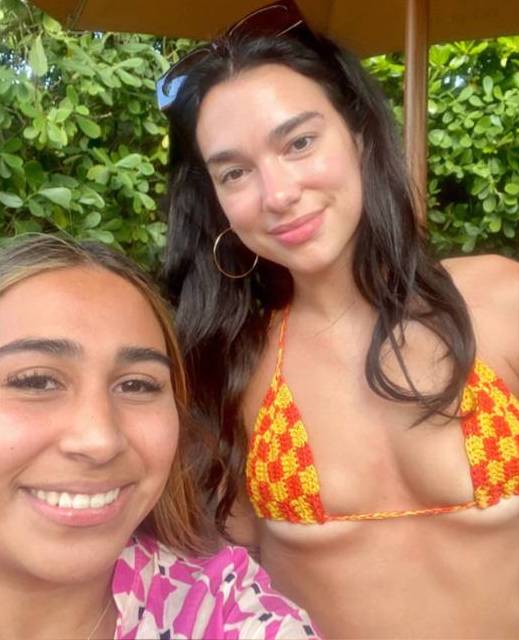 Dua Lipa Catalina Novoa