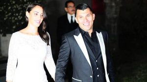 Gary Medel revela inéditas fotos para celebrar el cumpleaños de su esposa Cristina