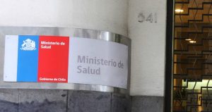Minsal emite alerta alimentaria preventiva por posible contaminación en fórmula para lactantes