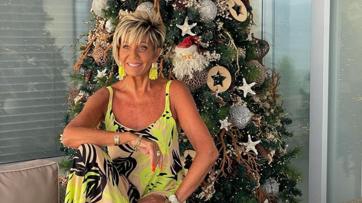 Raquel Argandoña se lució con su vestido para un matrimonio