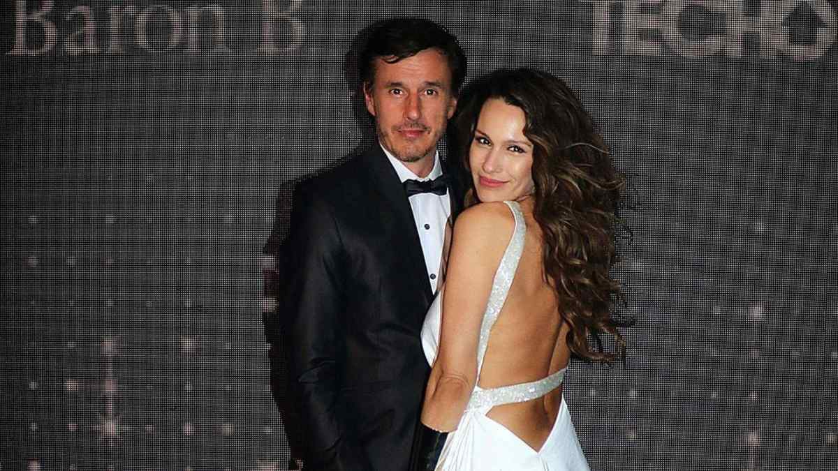Pampita le demuestra todo su amor a Roberto García en el Día de San Valentín