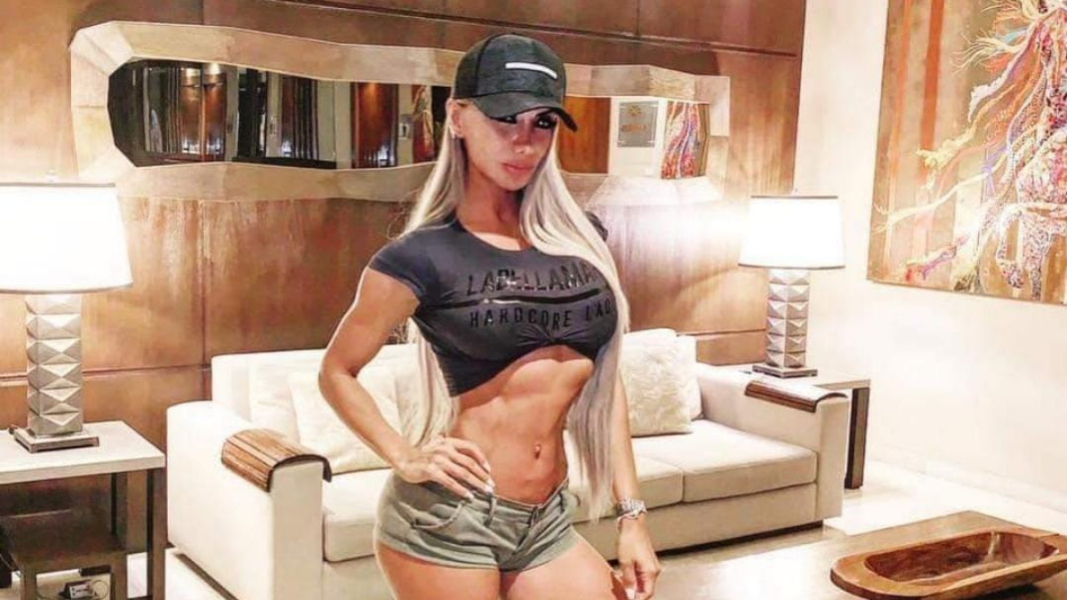 Vanesa Medina se convirtió en viral tras recibir críticas por ir a buscar a su hijo con ropa deportiva