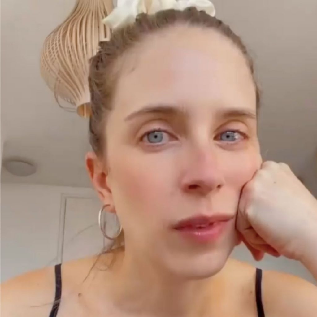 Alison Mandel Video Instagram