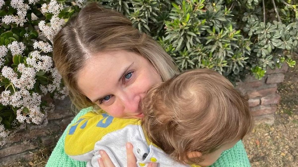 Alison Mandel compartió cómo ha sido la primera semana de su hijo en el jardín