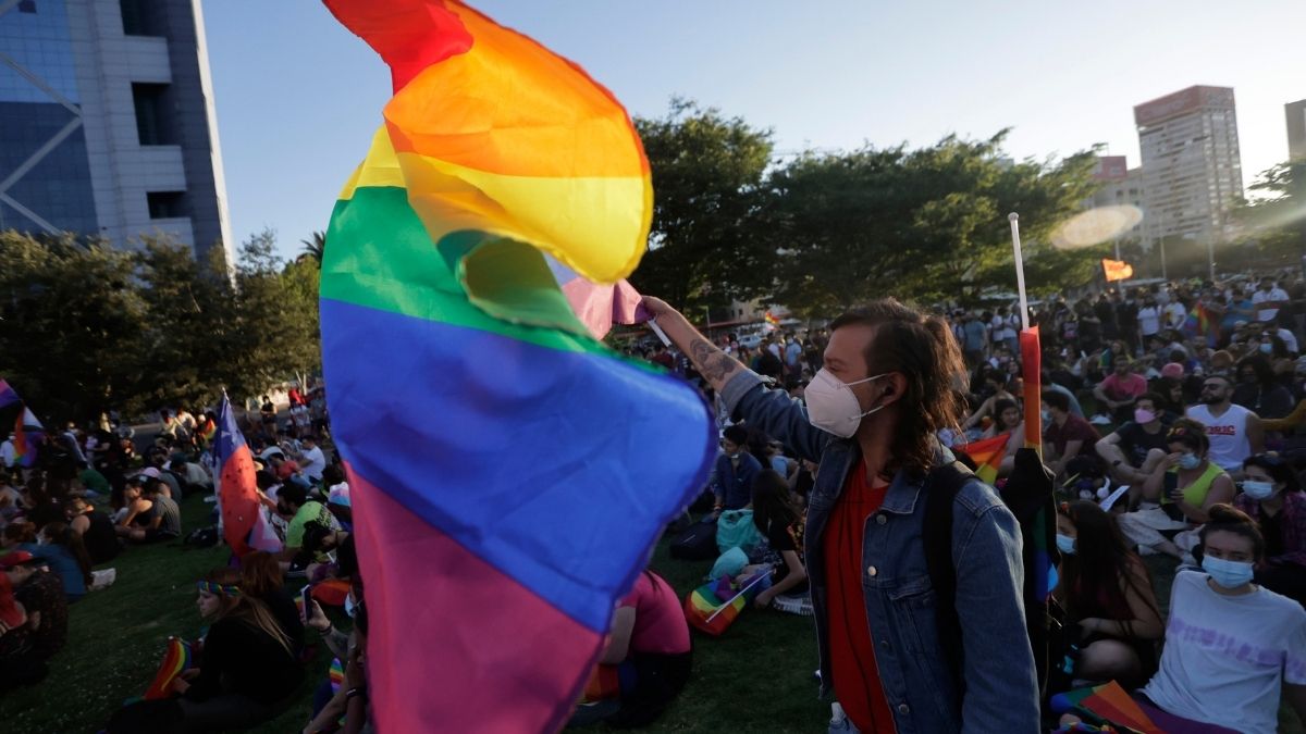 Denuncias de homo y transfobia en Chile bajaron por primera vez en ocho años