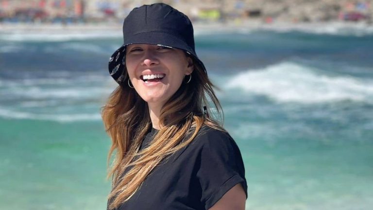 Carla Jara muestra fotos del regreso a clases de su hijo: "Lleno de ilusiones"