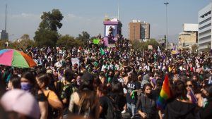 8M: Comenzó la marcha feminista por la conmemoración del Día de la Mujer