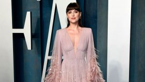 Los colores y tendencias que nos dejaron los Oscar 2022