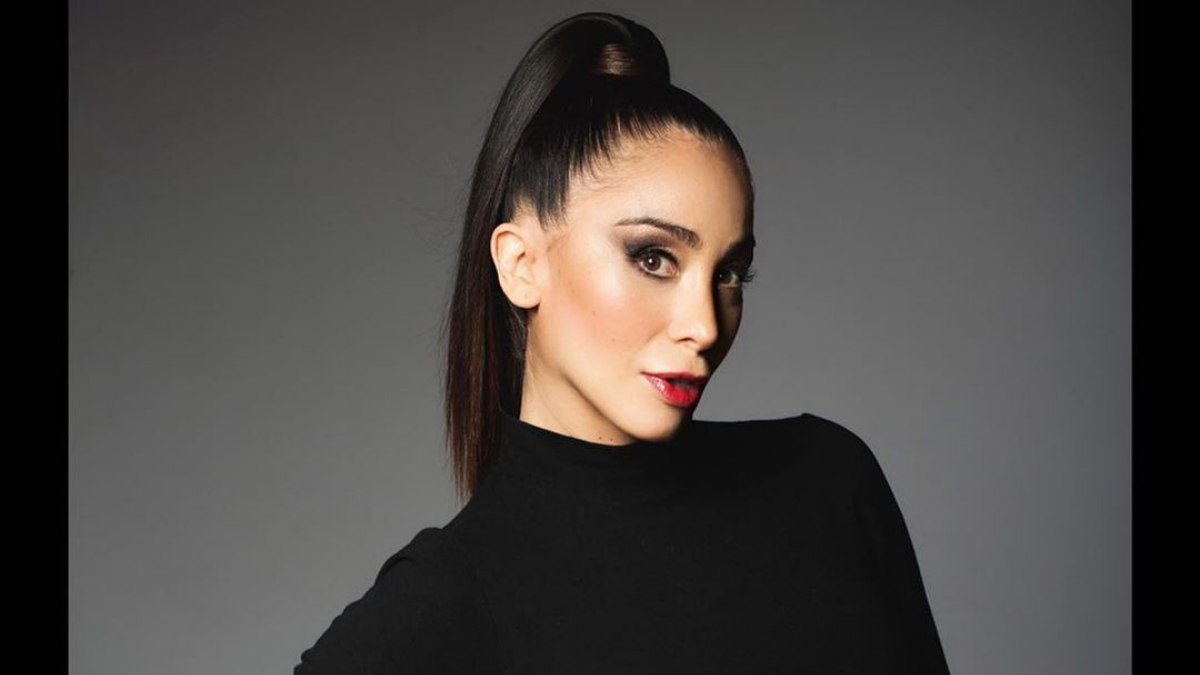 ¡Idénticas! Yamna Lobos sorprendió al mostrar el parecido con su hija en inédita fotografía