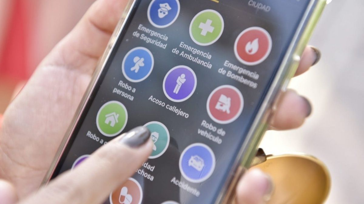 Botón contra acoso callejero: Providencia lanza iniciativa para ayudar a víctimas