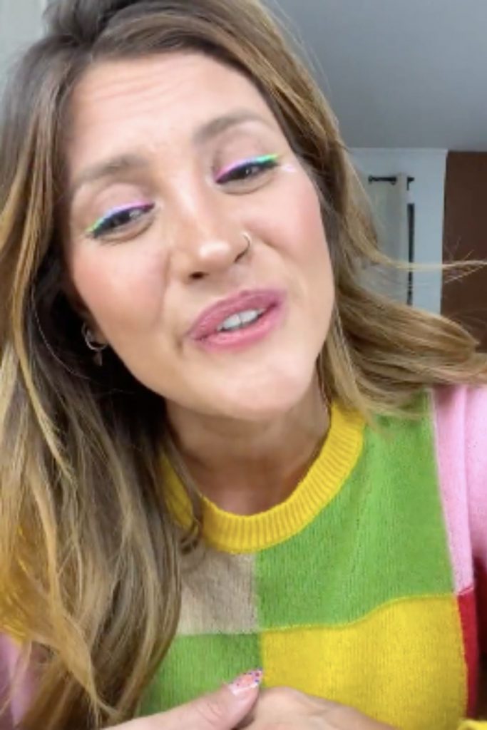 Karen Bejarano Cantante