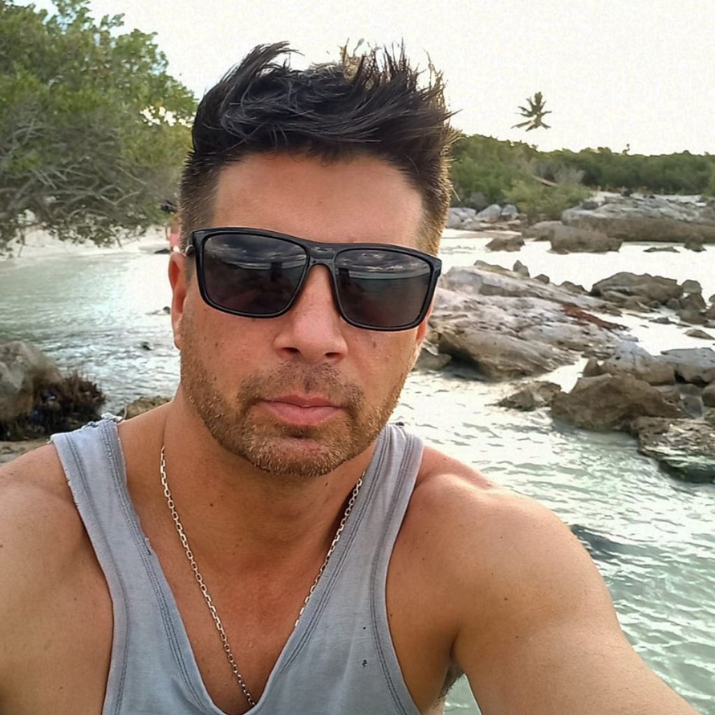 Mario Velasco Zona De Estrellas