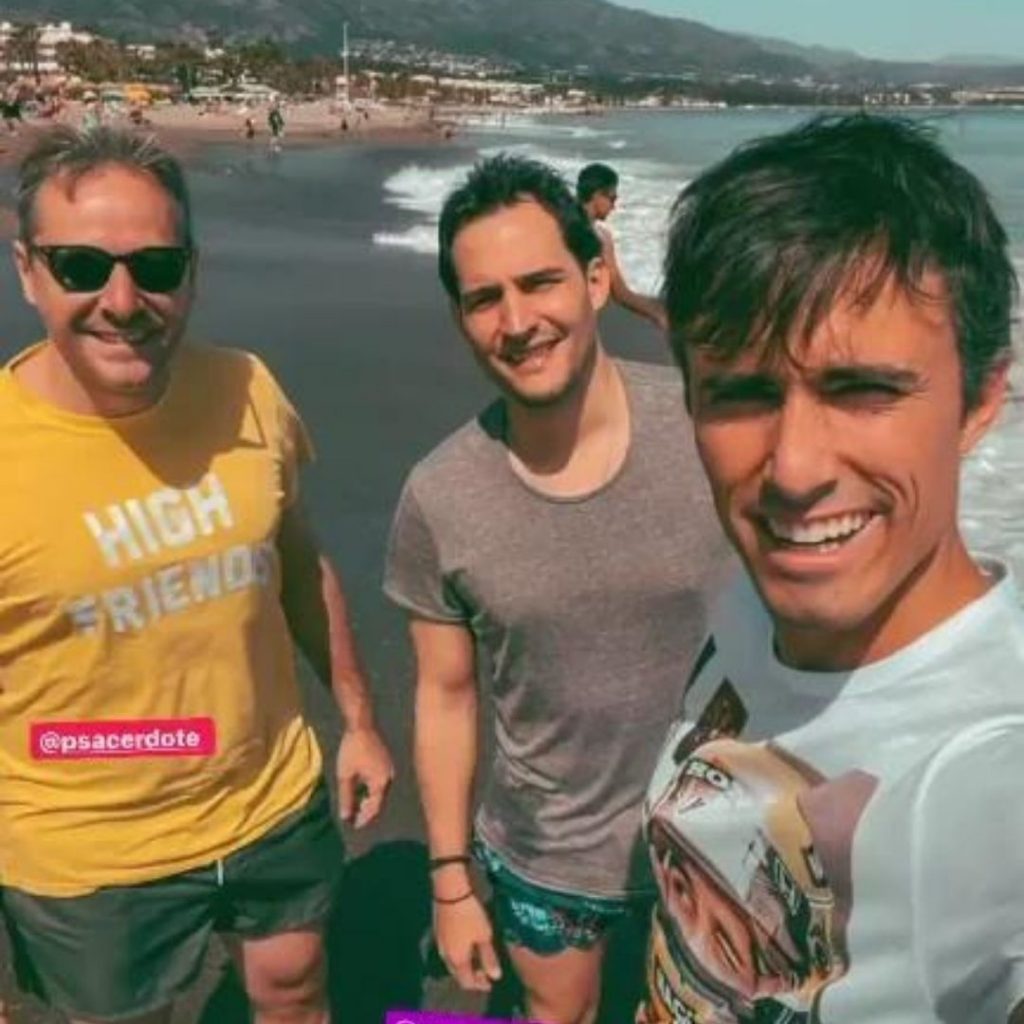 Roberto Cox Desde España