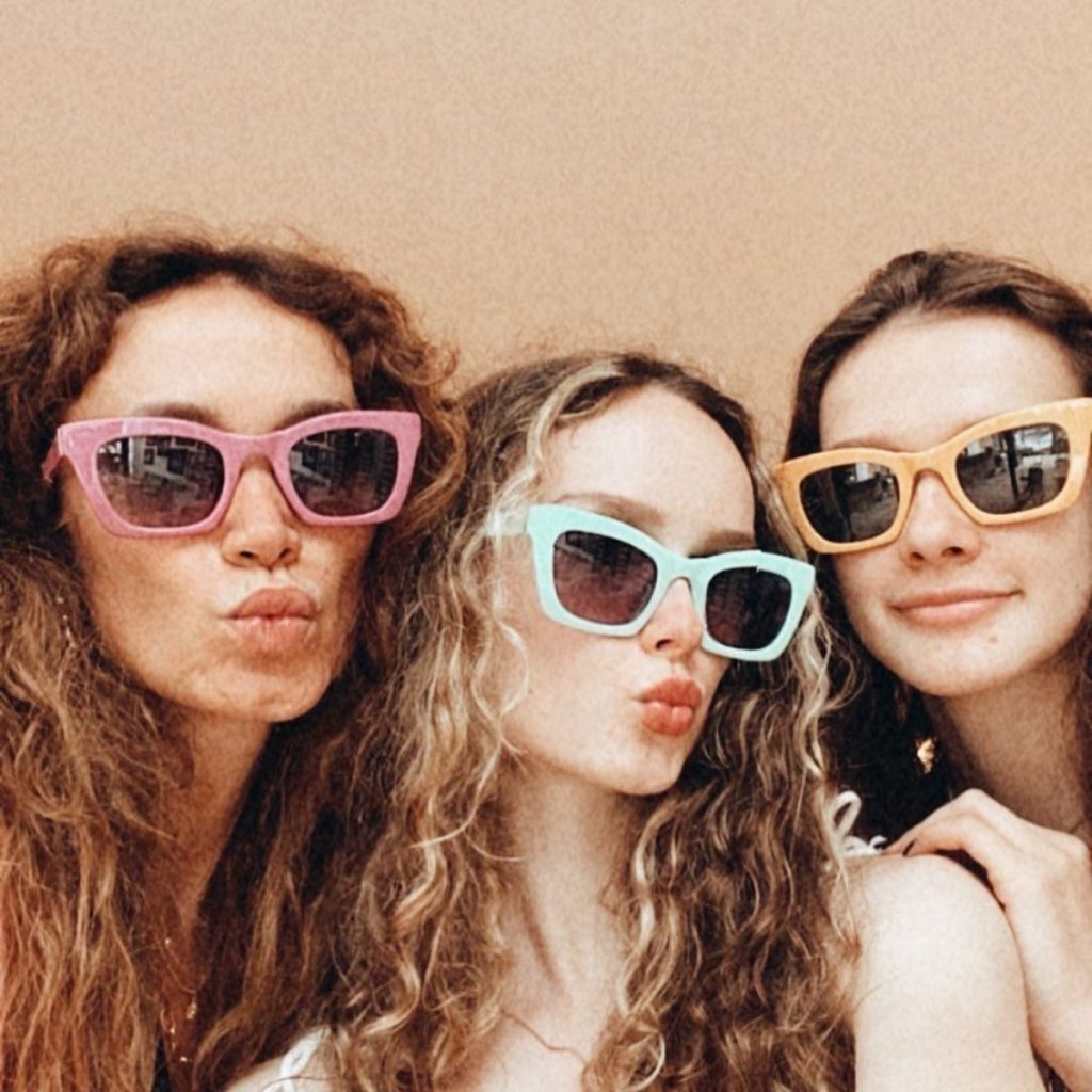 Hijas Alejandra Fosalba