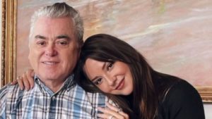 Kel Calderón acompaña a su papá a terapia: "Siento que me va a explotar el corazón"