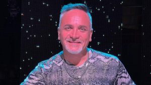 Luis Jara no habría entrado al grupo de chilenos en Miami: "No les cayó bien"