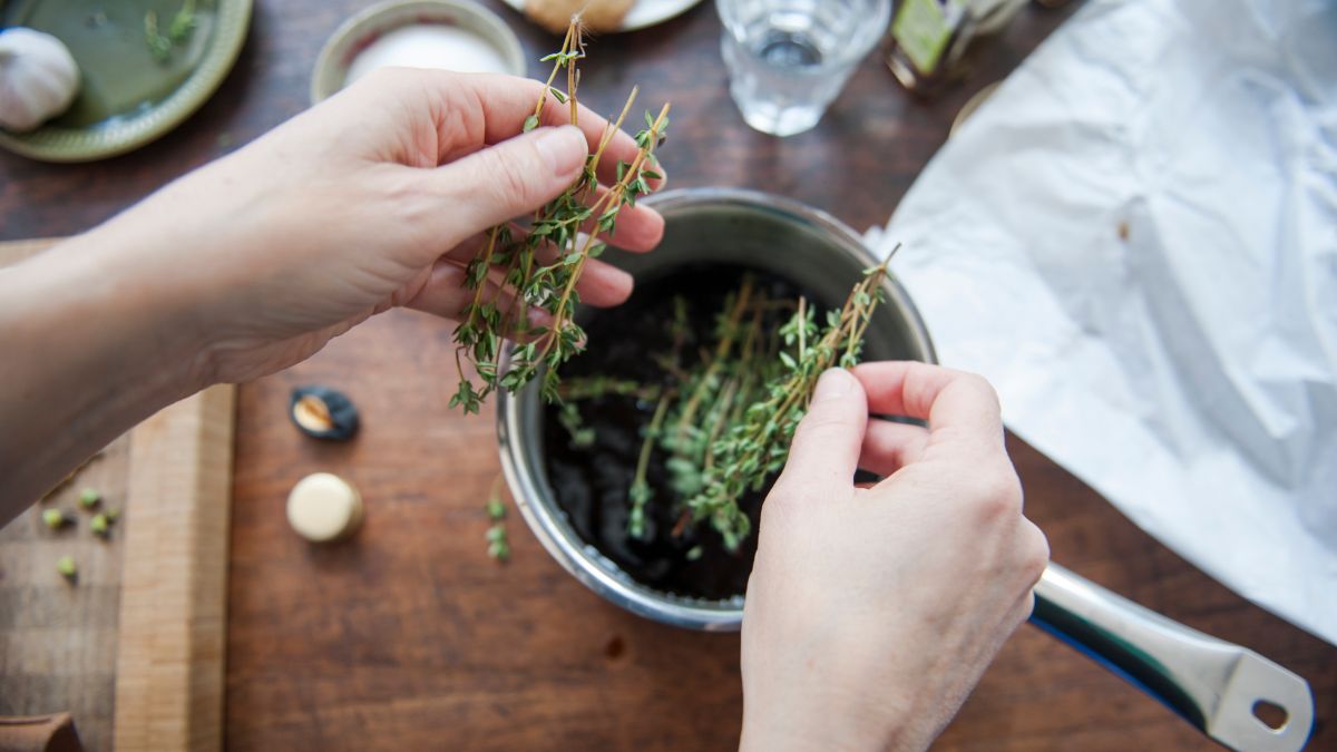 Las propiedades del tomillo que protegen tu salud