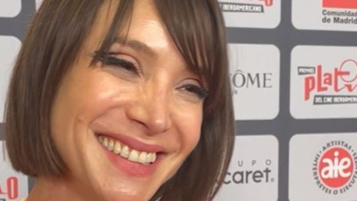 Daniela Ramírez tras ganar en los Premios Platino: "Estoy muy feliz"