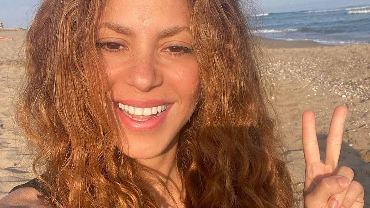 Capturaron a Shakira disfrutando con sus hijos de las playas de Ibiza