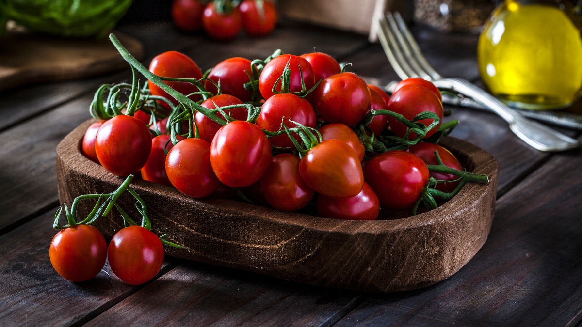 Aparte de ser ricos y deliciosos: Estos son los beneficios y propiedades de los tomates cherry