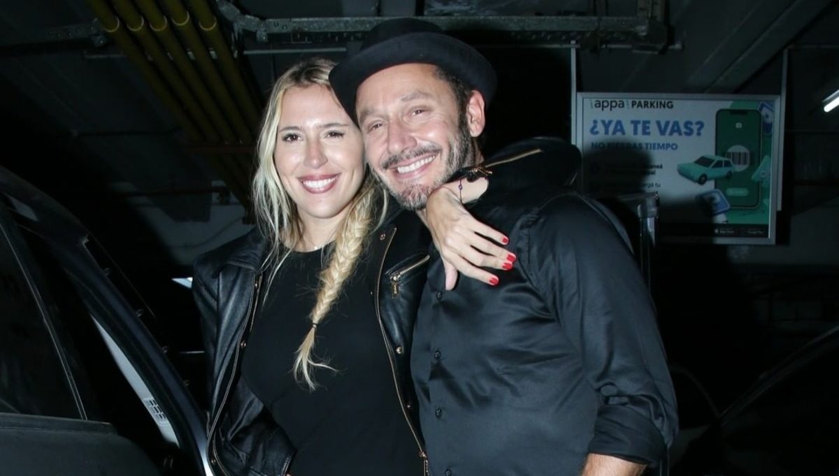 Benjamín Vicuña compartió fotos de sus vacaciones con Eli Sulichin