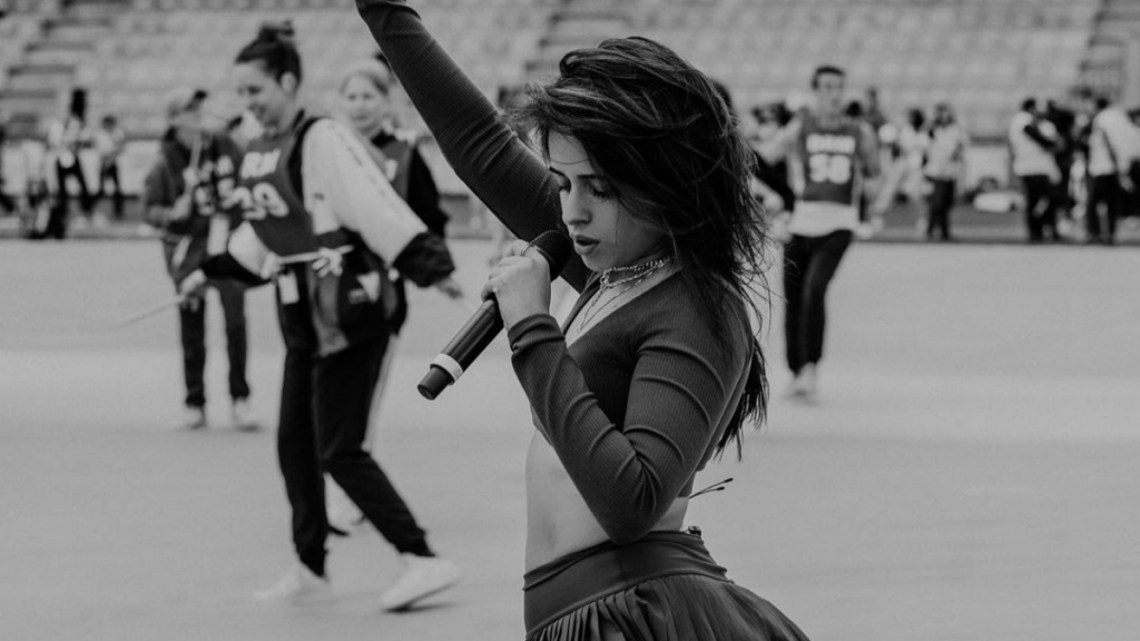 Camila Cabello Champions League 2022 (2)