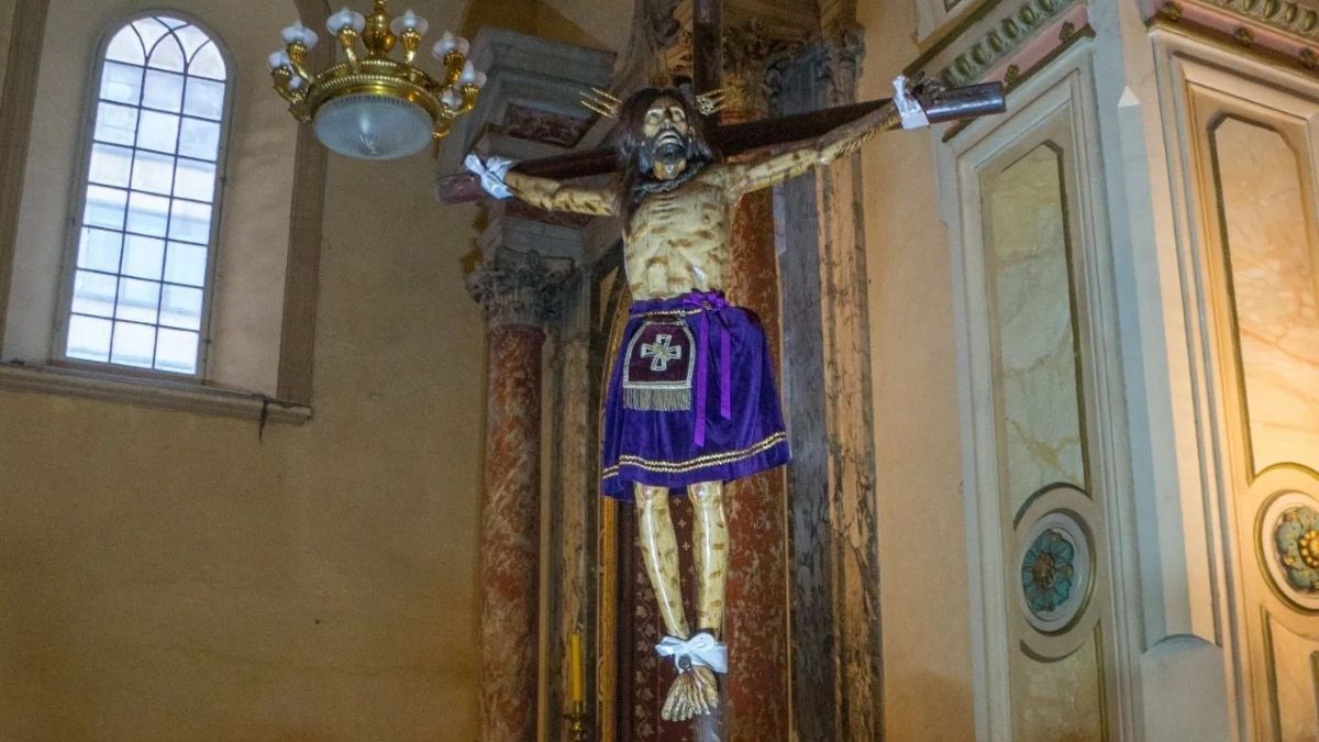 ¿Por qué se relaciona el Cristo de Mayo con los temblores?