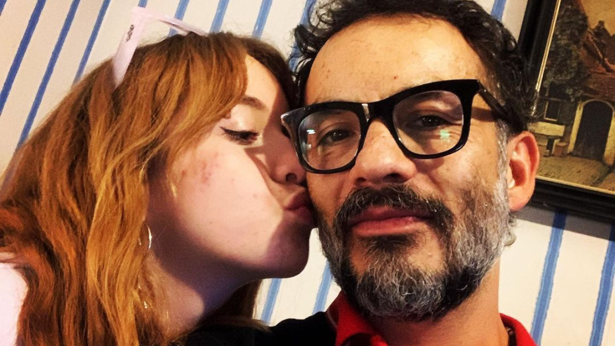 Hija de Millaray Viera y Álvaro López sorprende con canción de Billie Eilish