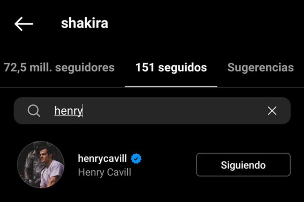 Shakira Siguió A Henry Cavill