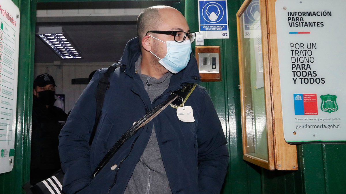 La agitada salida de Nicolás López del penal de Casablanca