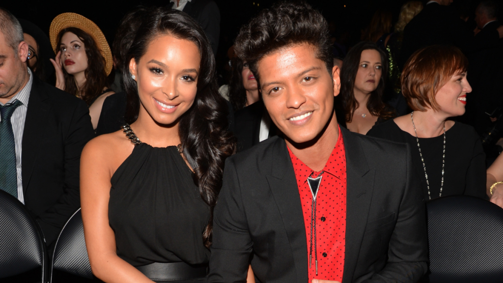 Novia De Bruno Mars 2